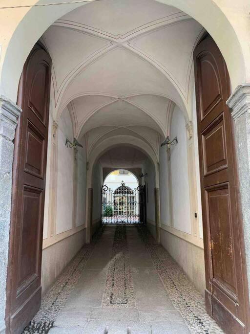 La Casa Alle Colonne - Navigliapartments ミラノ エクステリア 写真
